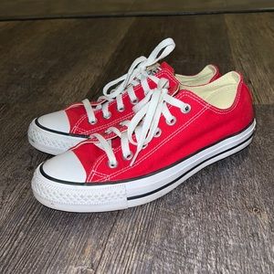 Red Converse Allstar size 7.5
